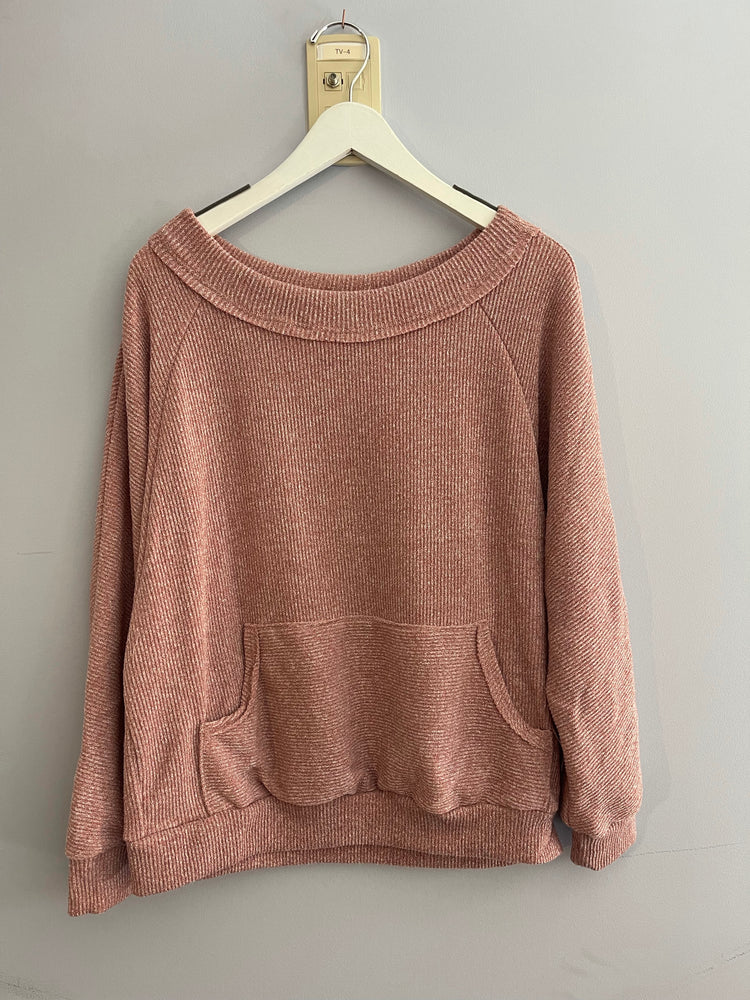 Sweater w/ Front Pocket
