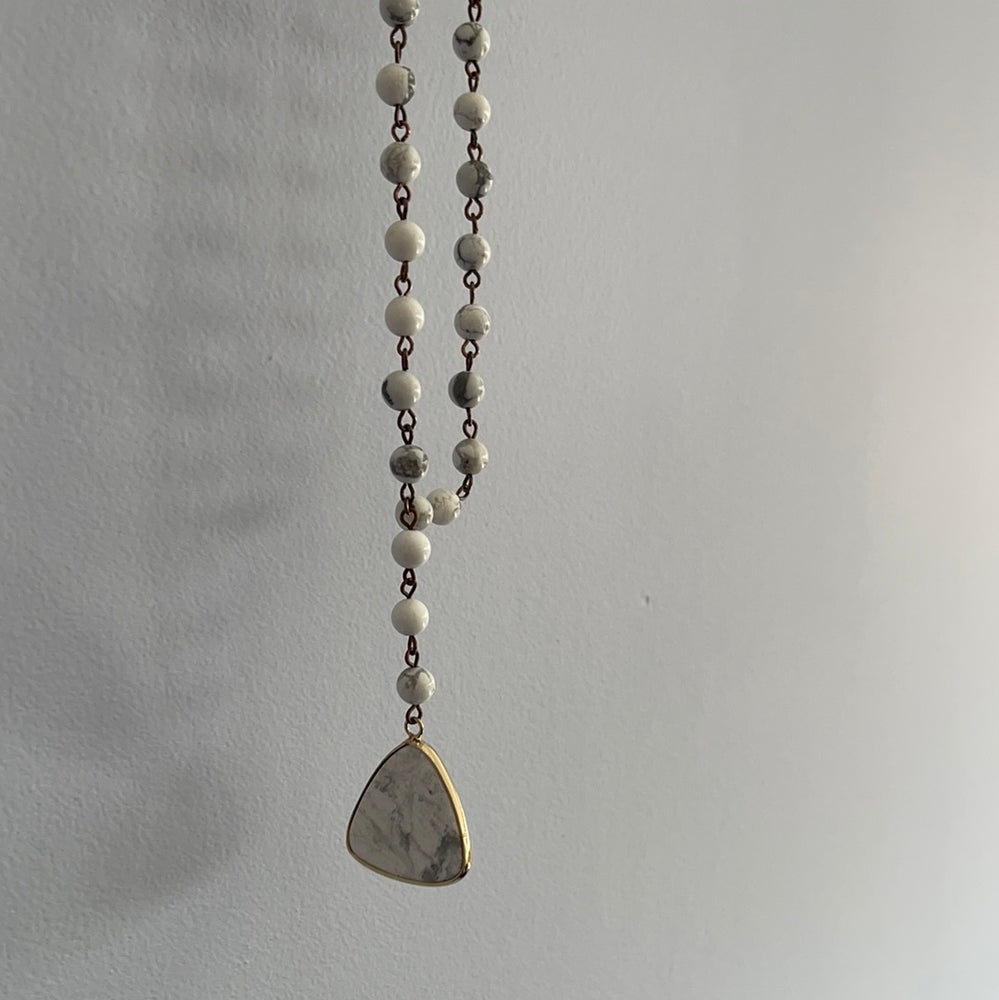 Short Lariat Necklace w/ marble beads and triangle pendant